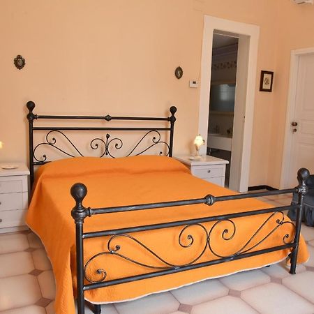 Rosaria Suite & Rooms Лечче Экстерьер фото