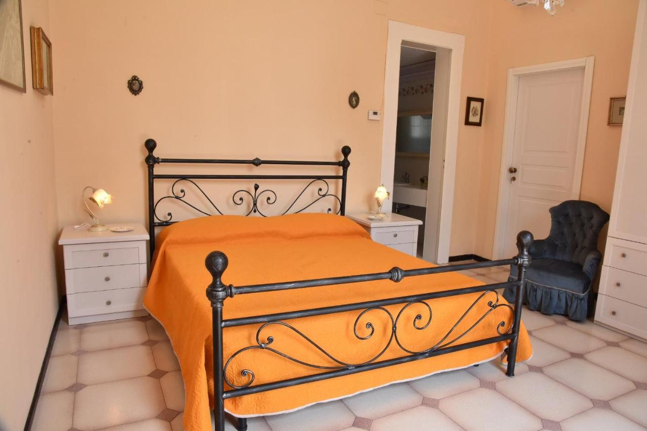 Rosaria Suite & Rooms Лечче Экстерьер фото