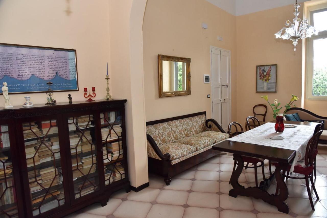 Rosaria Suite & Rooms Лечче Экстерьер фото