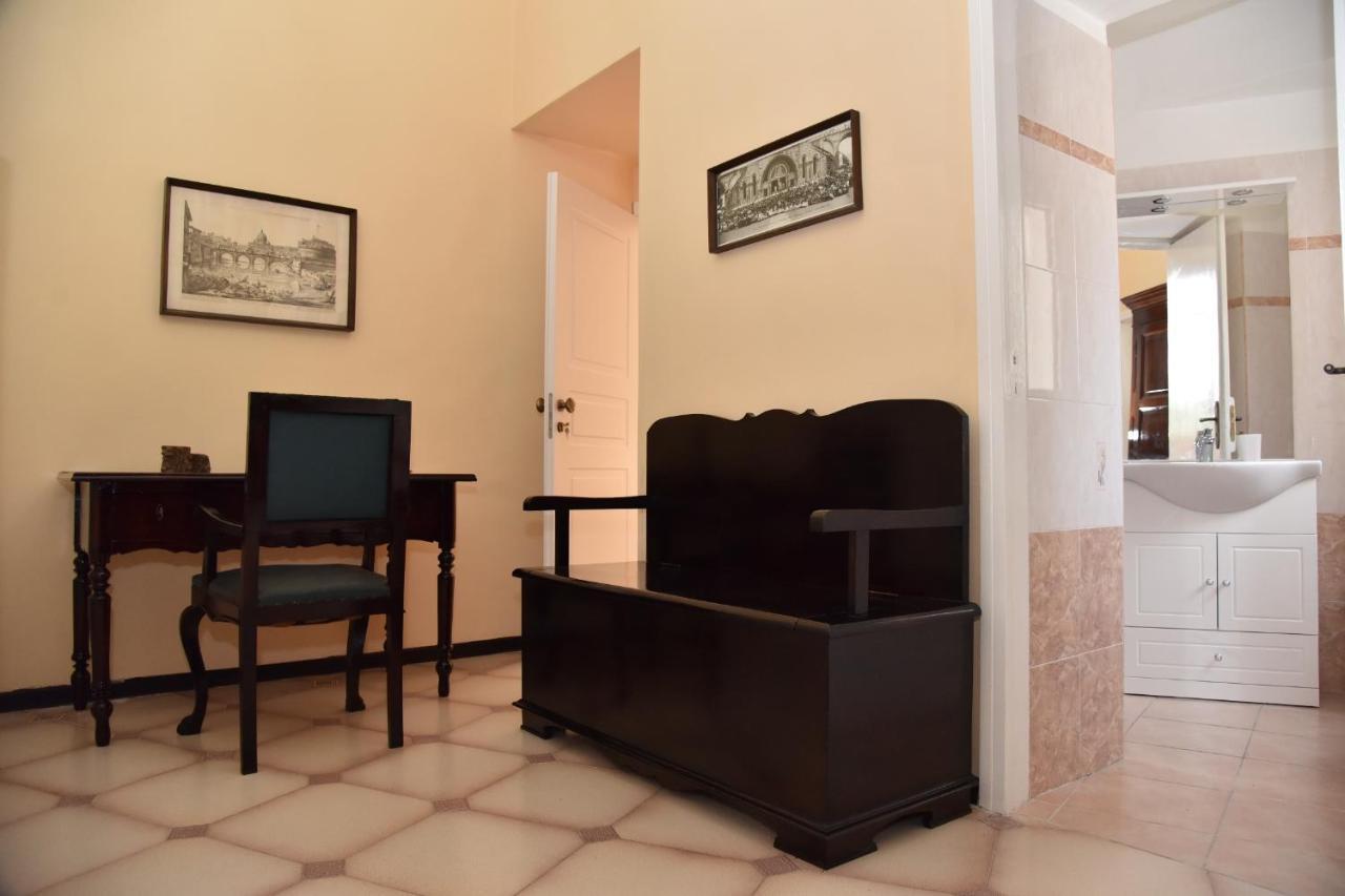Rosaria Suite & Rooms Лечче Экстерьер фото